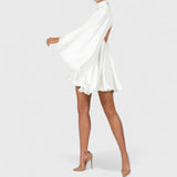 שמלת מיני עם צווארון גבוה וגב פתוח של נעמי