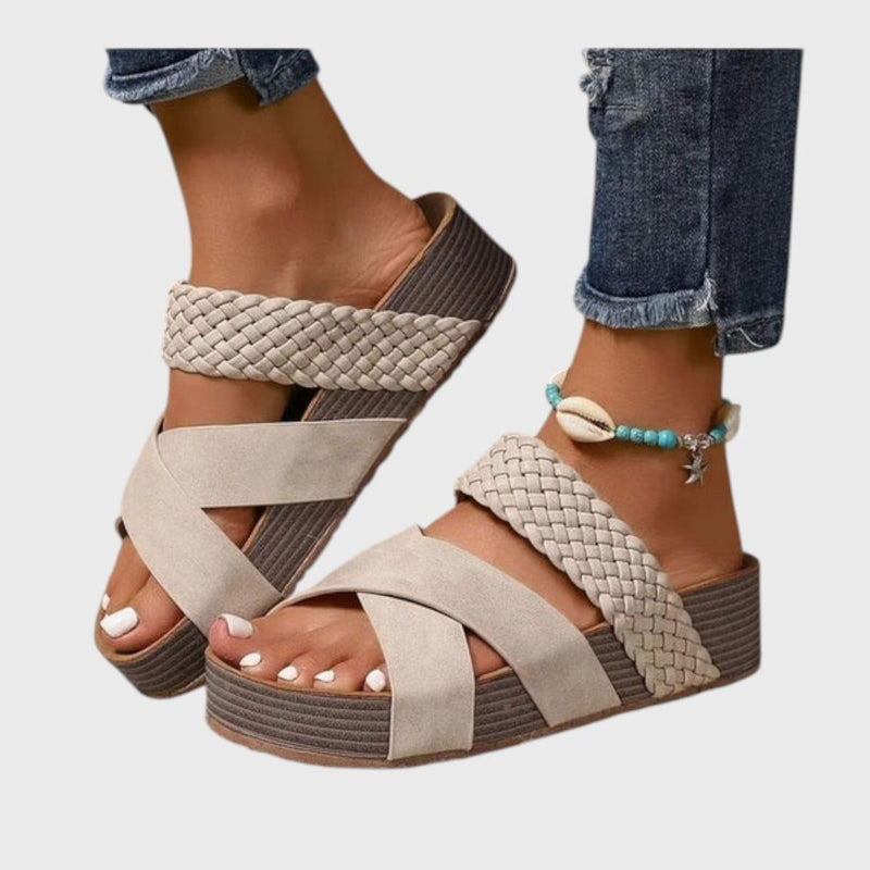 Neria Orthopedic Sandals