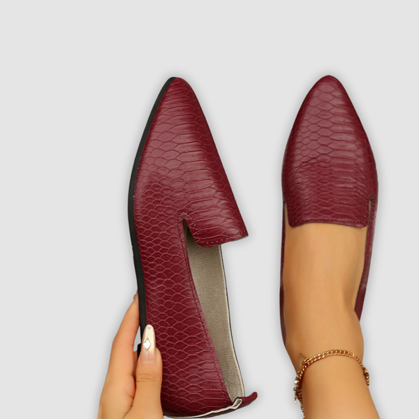 נעלי לואפרס רבקה צח