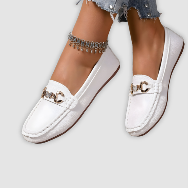 נעלי לואפר של ליאת קלילה