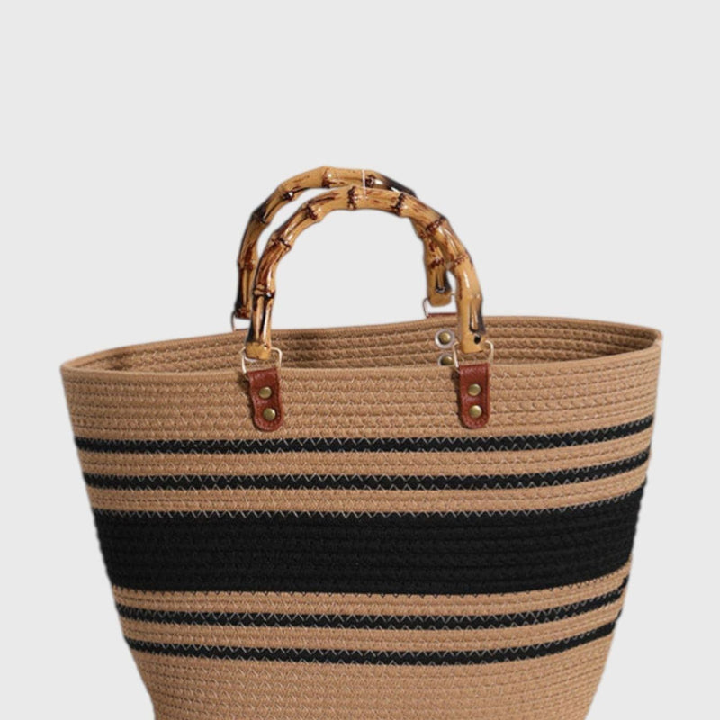 תיק קש במבוק של רומי