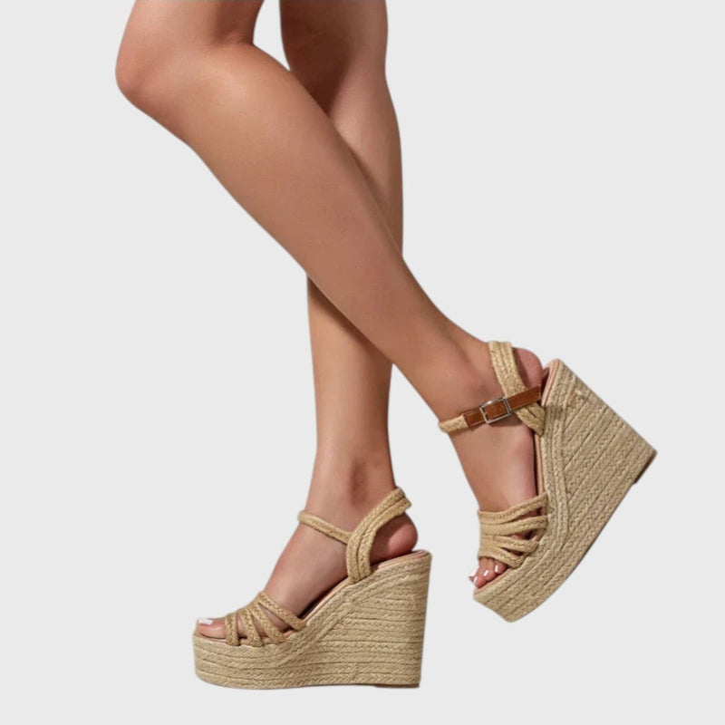 סנדלי פלטפורמה של מאיה