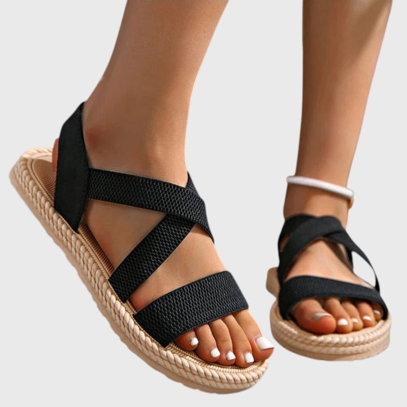 סנדלים ארוגים של יארה