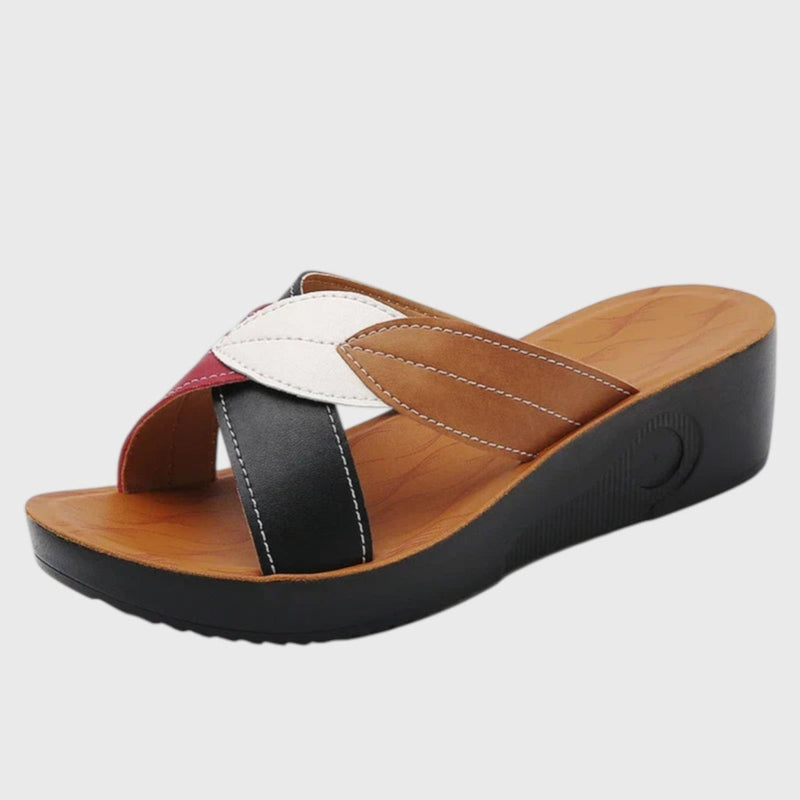 נעלי עור של רומי