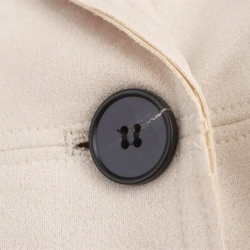 ז'קט אופנתי של רבקה