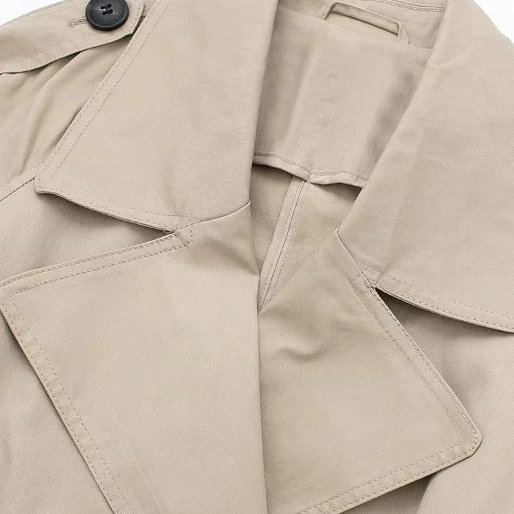 מעיל אופנתי של נועה