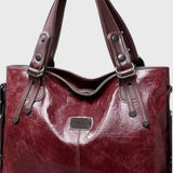 תיק קלאסי של Orly Charm