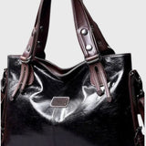 תיק קלאסי של Orly Charm