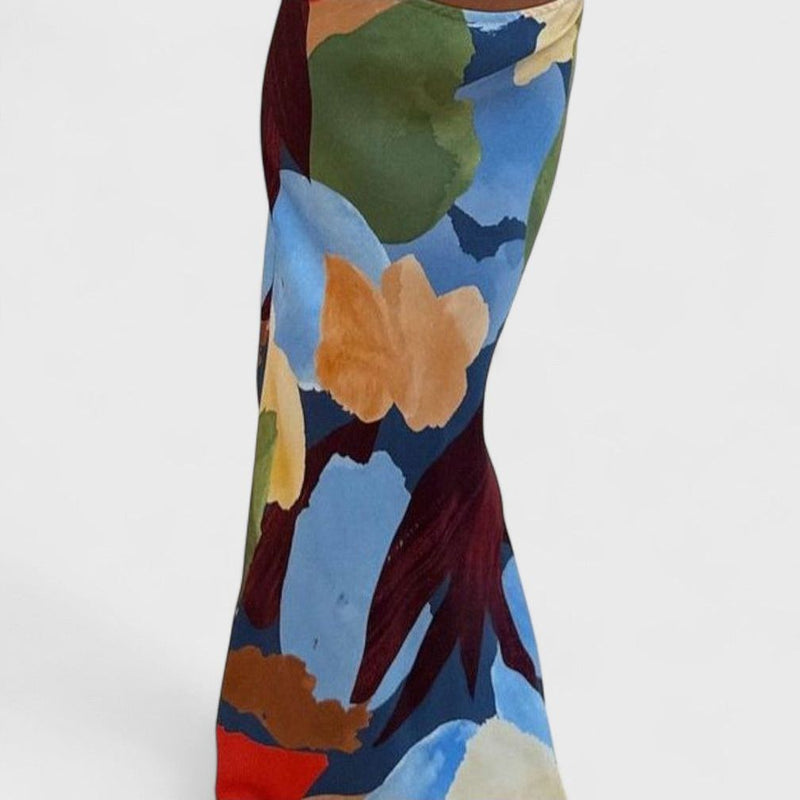 חצאית עם דוגמה גיאומטרית מופשטת