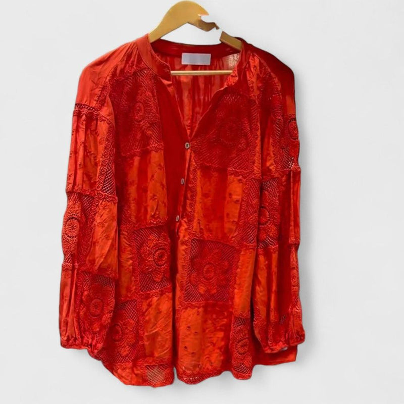 טופ גיאומטרי של הילה