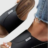 סנדלים של יעל