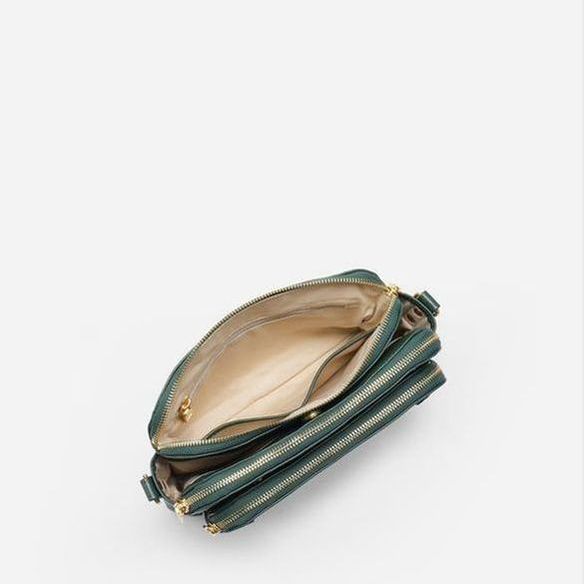 תיק עור איכותי של שירה