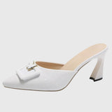 נעלי פרפר של גל