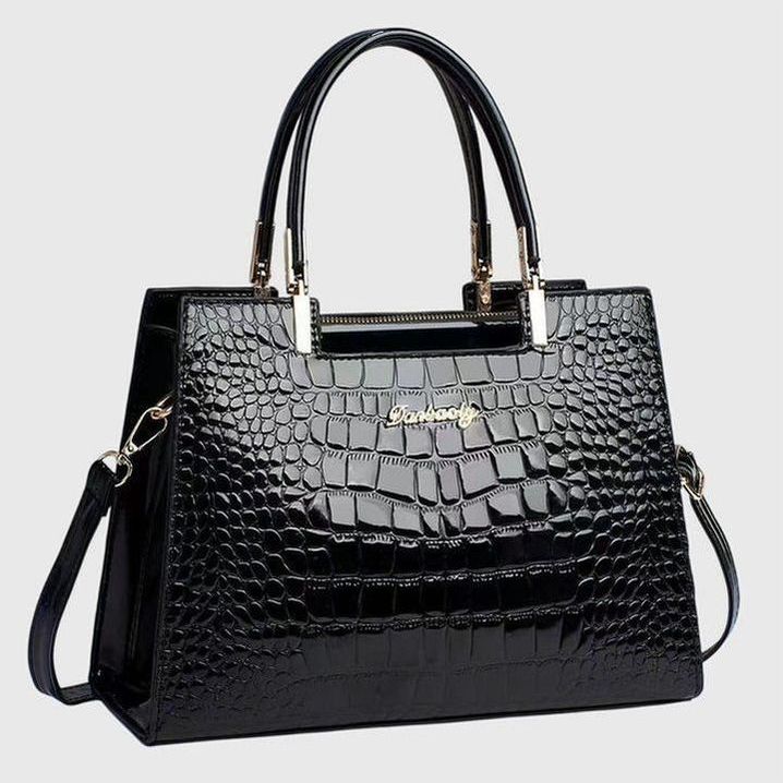 גלית עם הדפס תנין