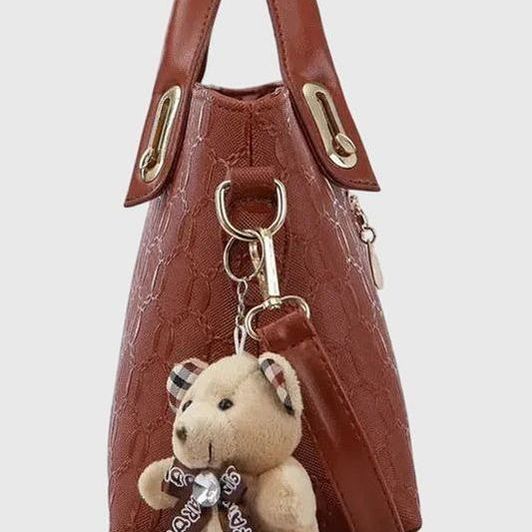 סט תיקים של יעל פיס