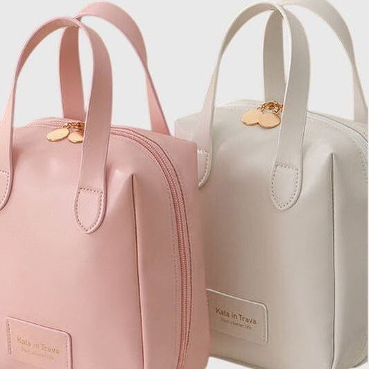 תיק איפור רבקה אלור