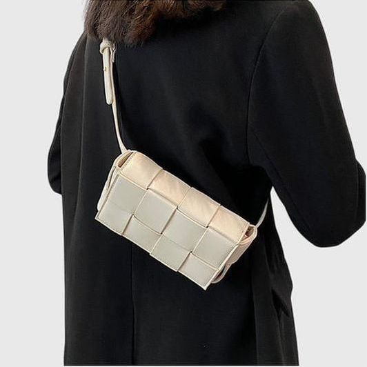 תיק חגורה של אביטל צ'ארם