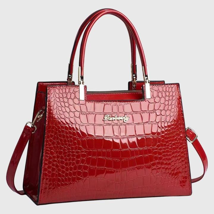 גלית עם הדפס תנין