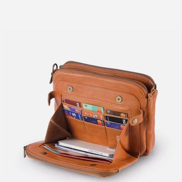 תיק עור איכותי של שירה