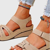 סנדלים של נגה