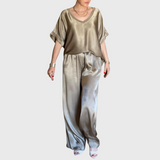 סט סאטן עם צווארון וי של Tal